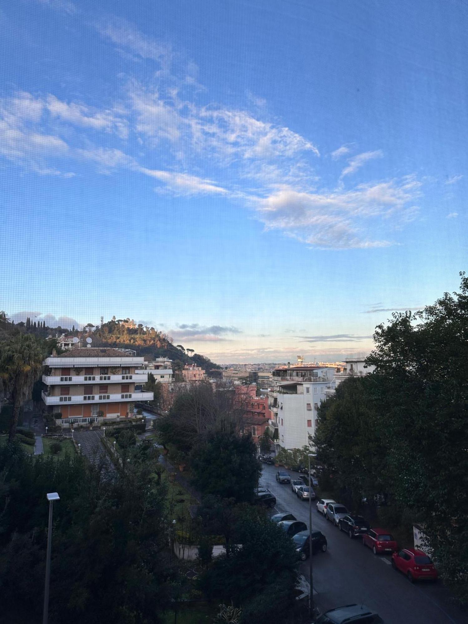 The Sereno-3 * Roma